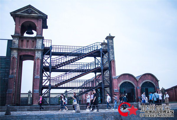 һУ״ο̽˽ ̱Ϊ80 Գؤ