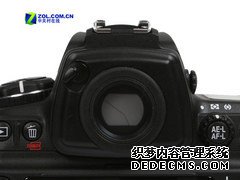 ῵D700 